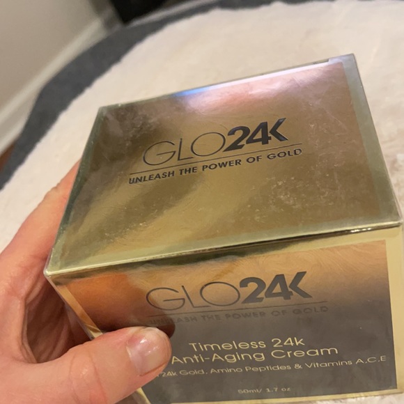 GLO24K - Timeless 24k Anti-aging Cream - Picture 4 of 5